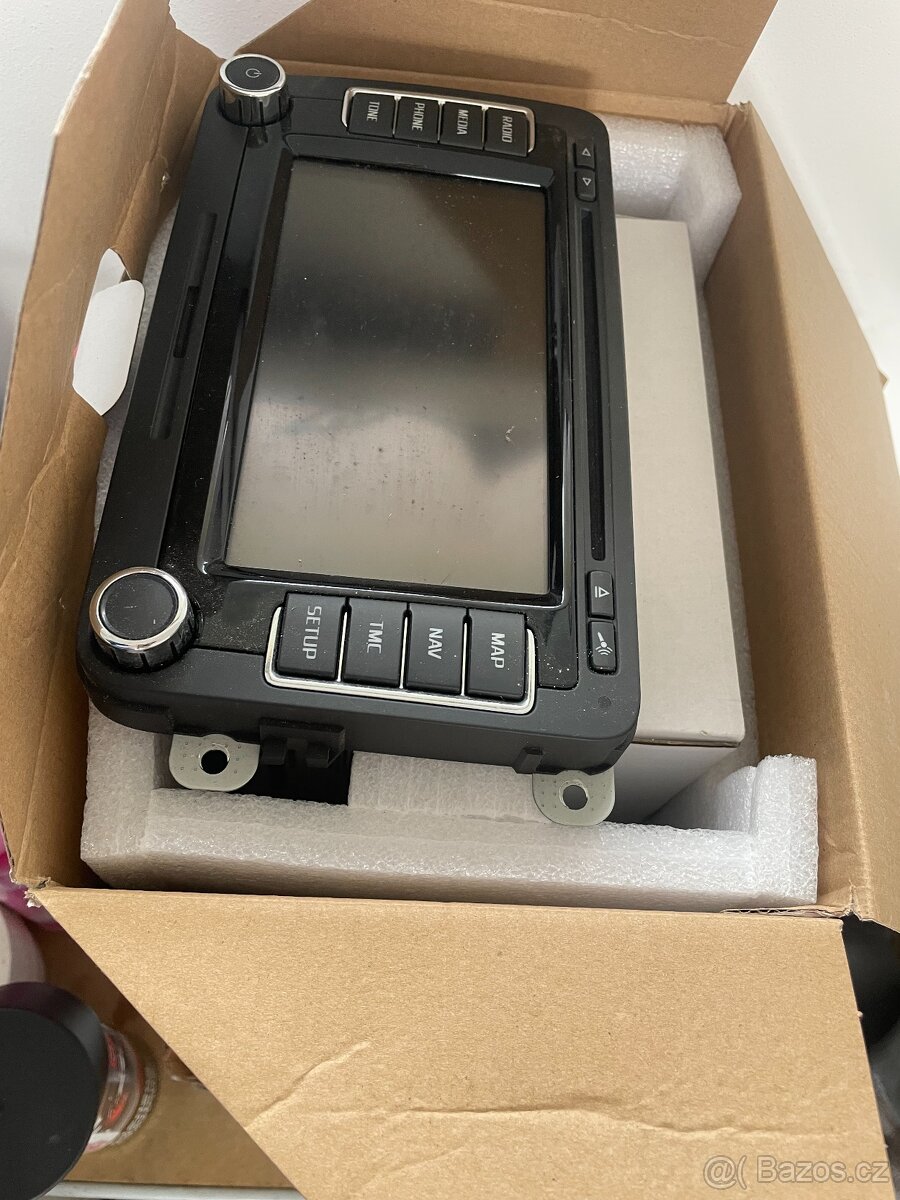 ŠKODA SUPERB 2 COMBI 2.0TDI 125KW DSG 4X4 L&K WEBASTO - 14