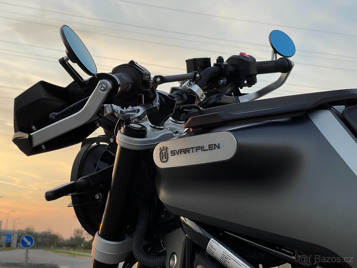 Husqvarna Svartpilen 125 2023 11 kW A1 1. majitel - 14