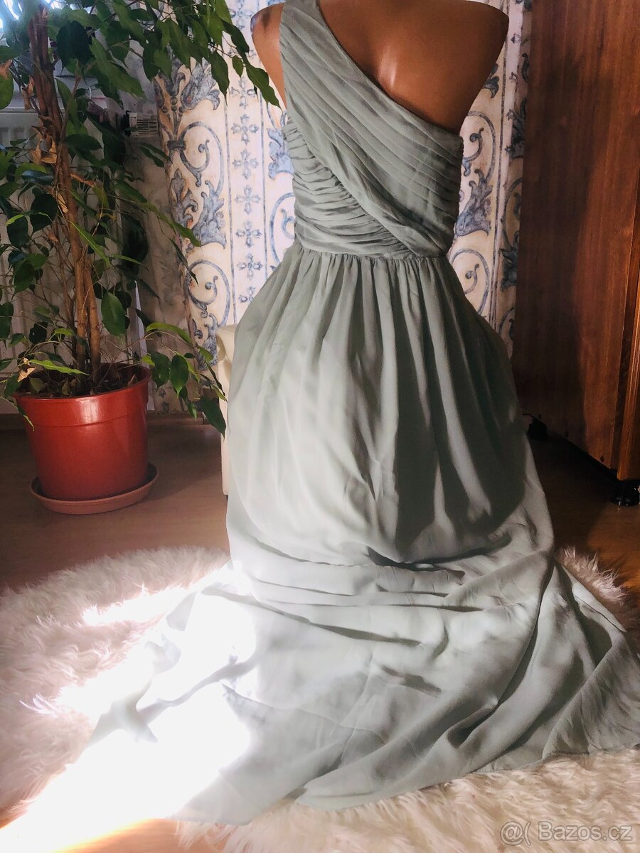 satyH&M # spolecenske# hostnasvatbu# maturitni# plesove - 14