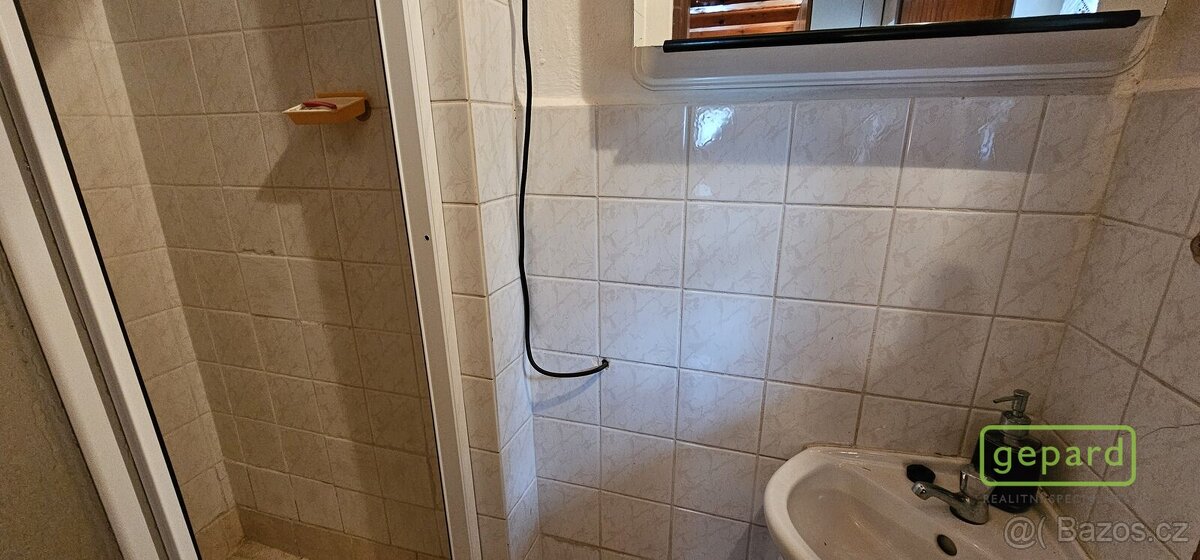 Chata na Lipně, Hůrka u Černé v Pošumaví - 14