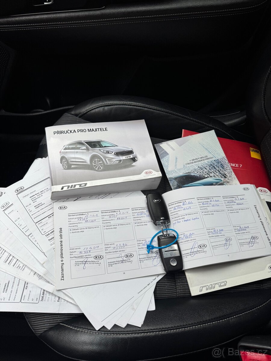 Kia Niro 1.6i 77Kw Automat - 14