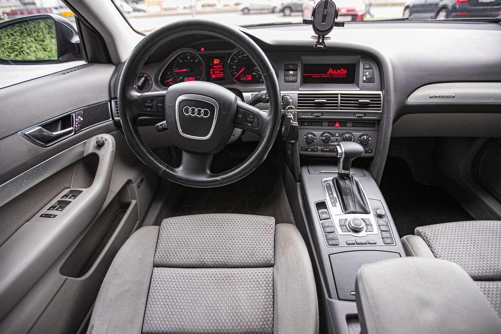Audi A6 Avant 2.7 TDI quattro tiptronic - 14
