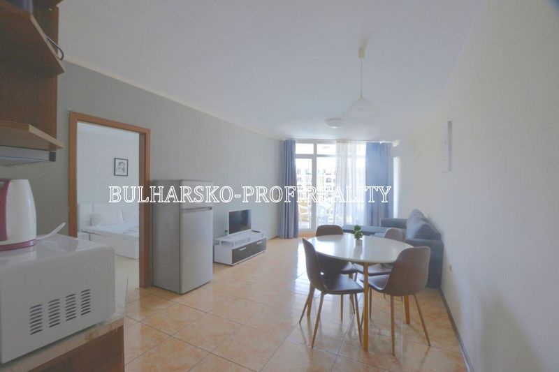 Exkluzivní nabídka: Prostorný apartmán 2+kk s bočním výhlede - 14