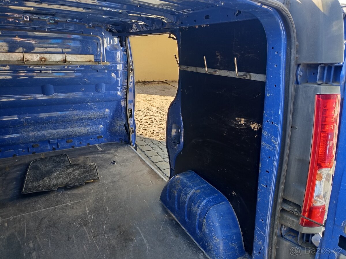 Vivaro - 14