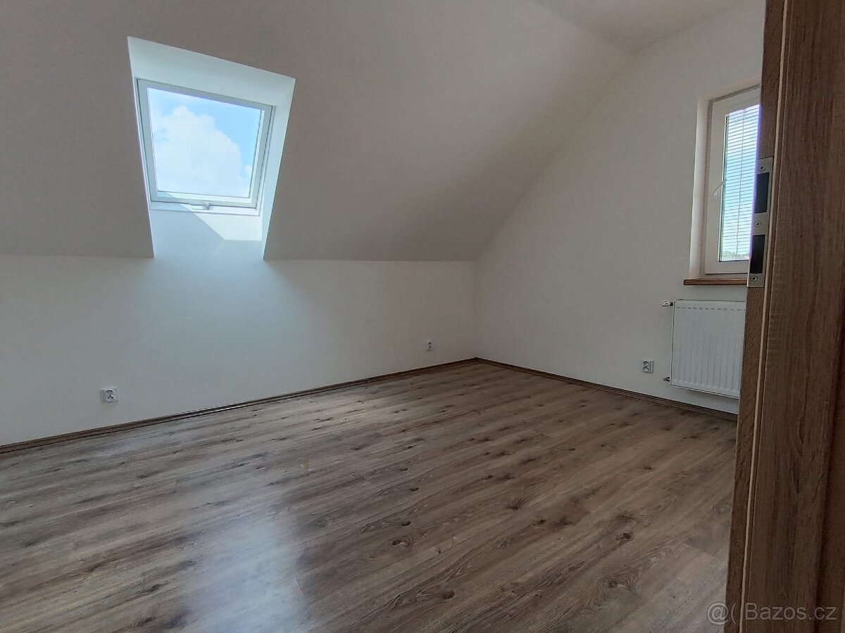 Pronájem Rodinného domu - 14