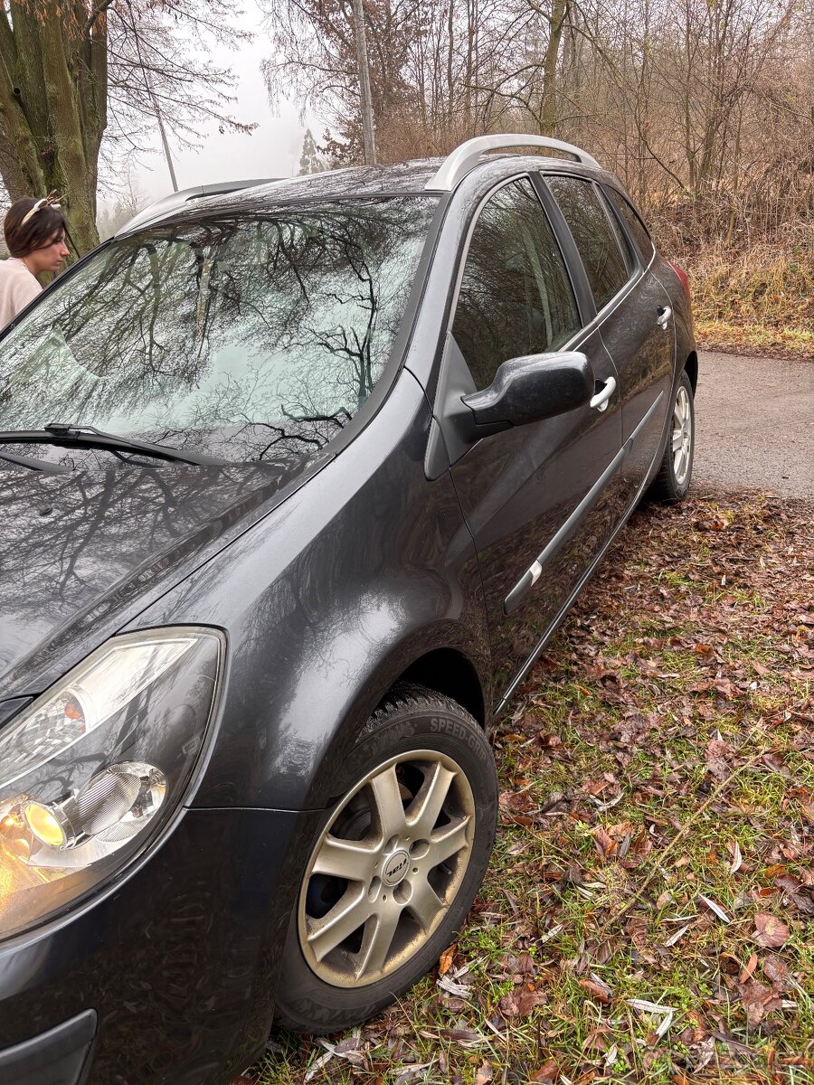 Renault clio 3 combi - 14