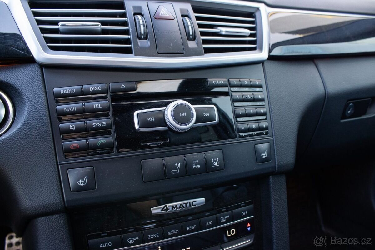Mercedes E Trieda 350D T 4Matic A/T - 14