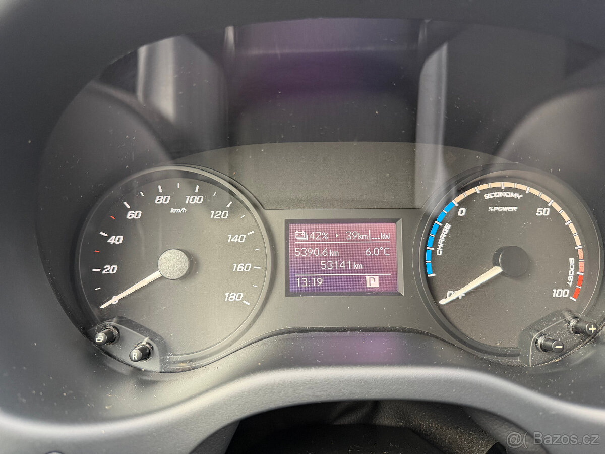 Mercedes-Benz eVito Lang DPH 2020 53 141km - 14