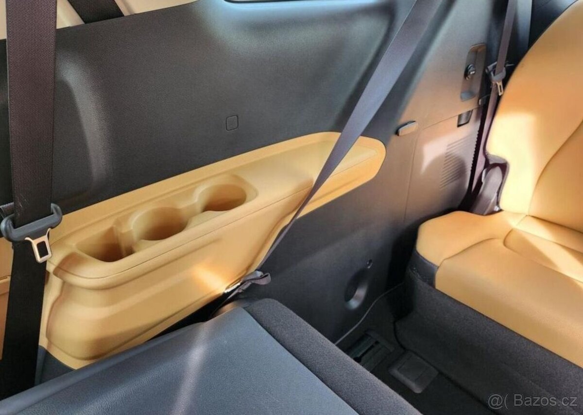 Kia Carnival 2.2- 9 míst - REZERVACE - 14