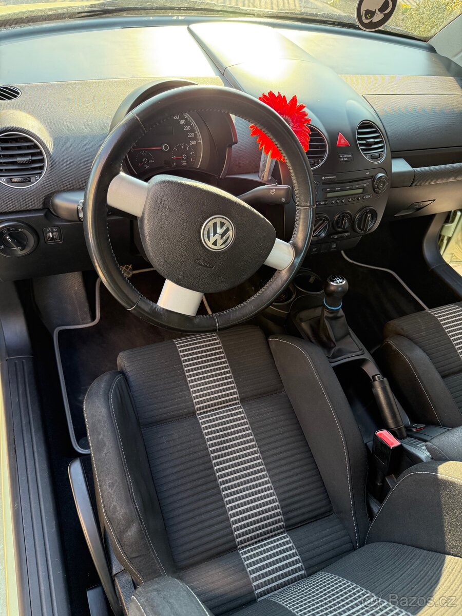 Volkswagen New Beetle 1.9tdi, 2008 - 14