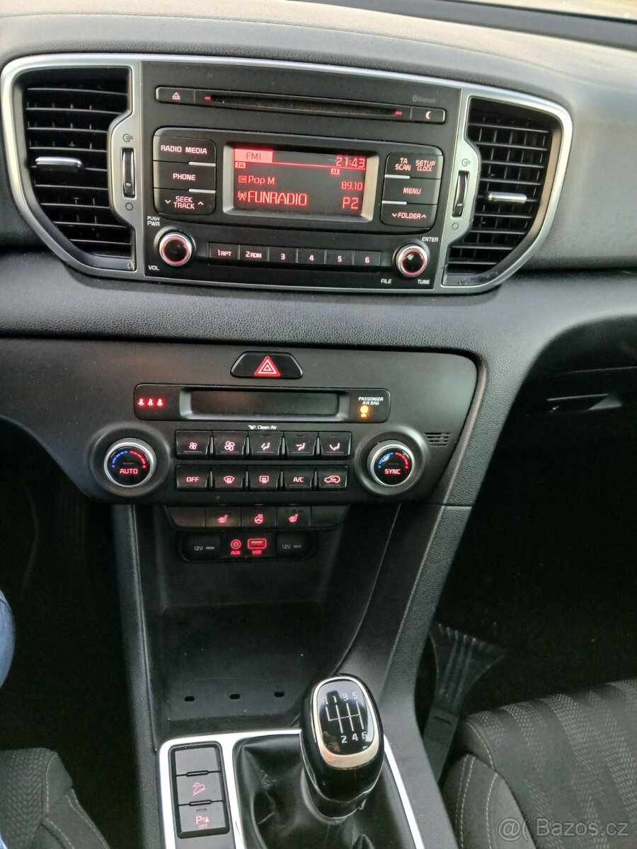 Kia Sportage IV 1.7 CRDi 2WD - 14