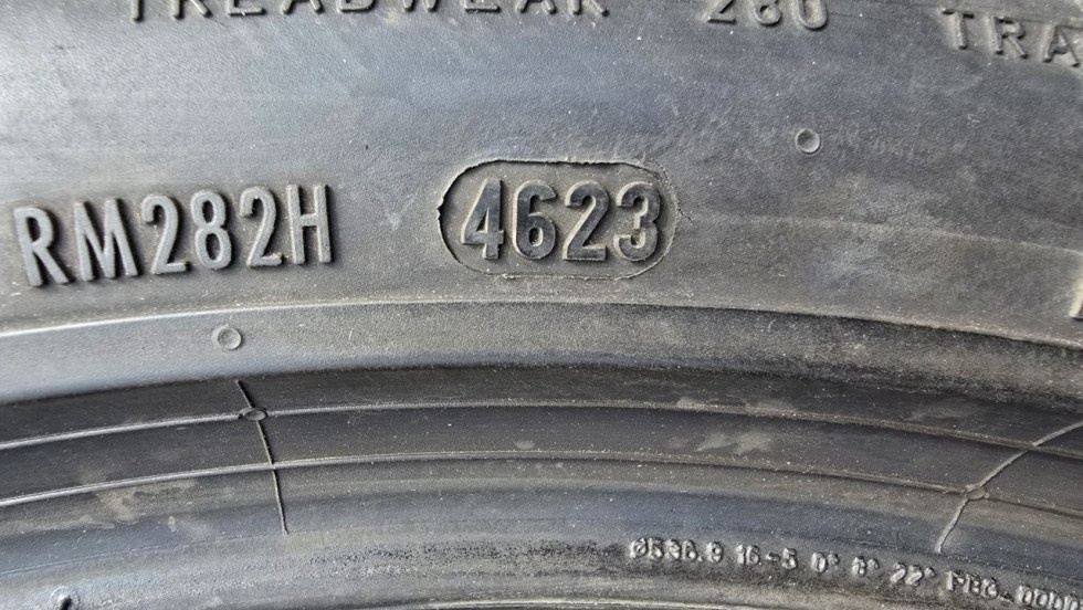Letní pneu 255/40/21 Pirelli - 14
