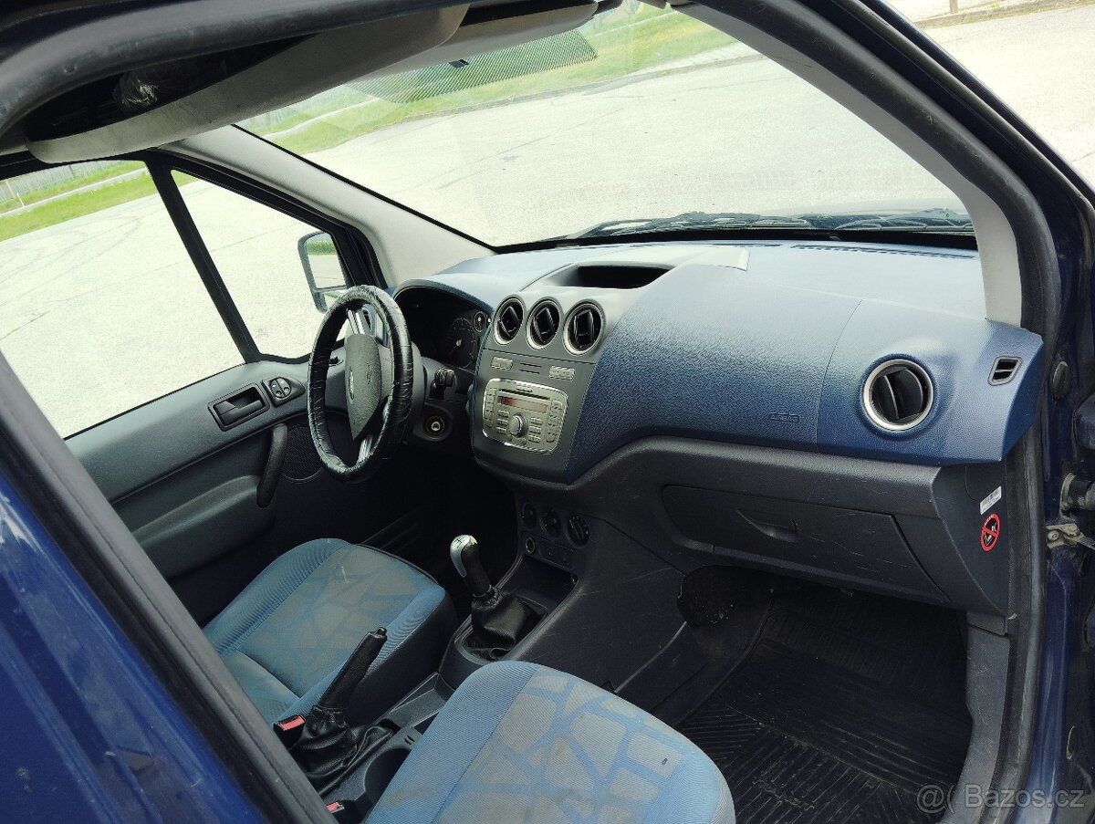 Ford Tranzit Connect - 14