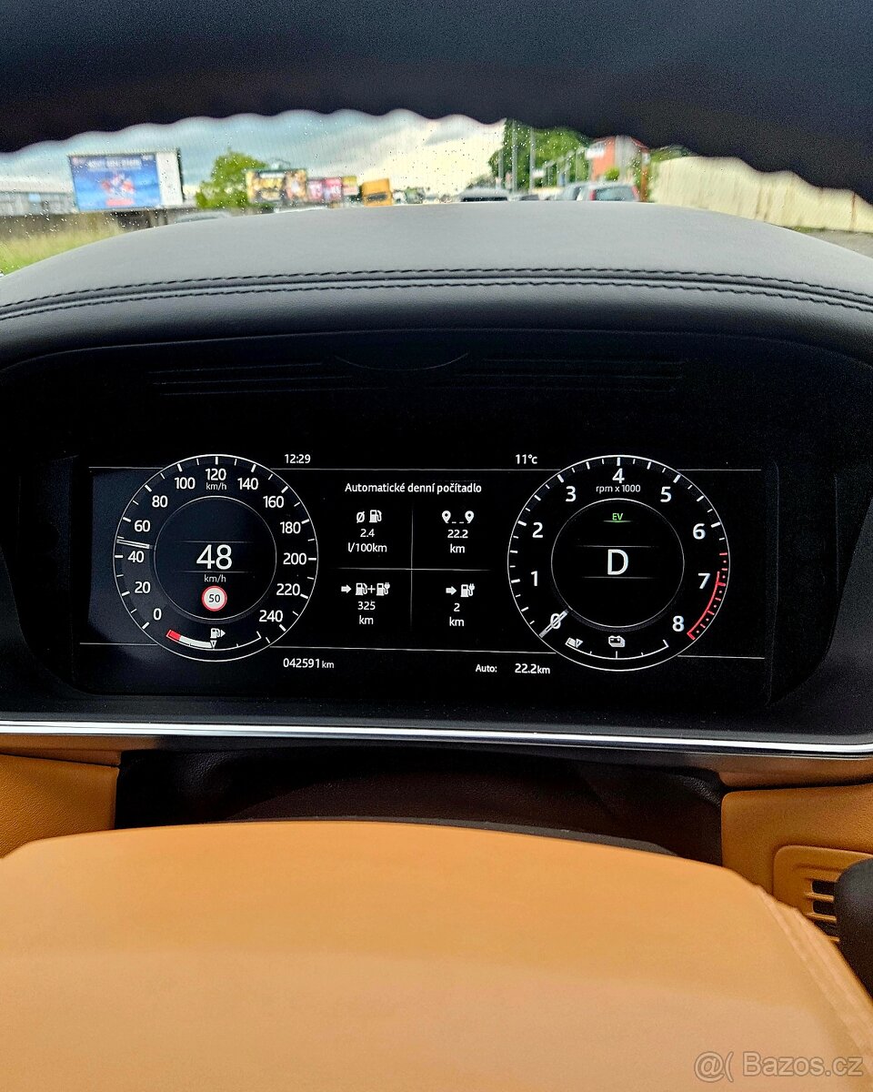 Predám LR Range Rover P400e Plug-in Hybrid AB 42600km - 14