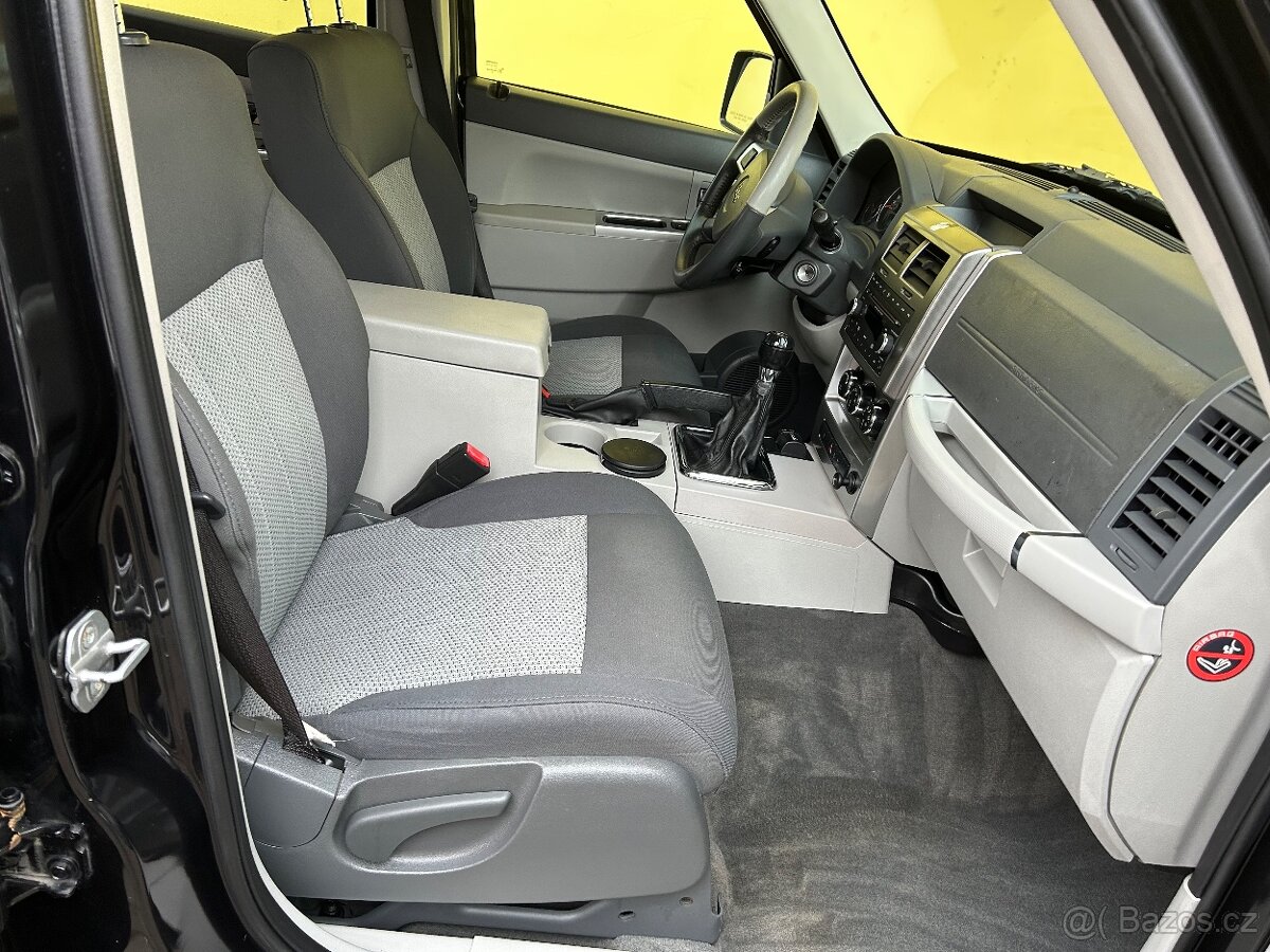 Jeep Cherokee 2.8 CRD 130 kW 4x4 - 14