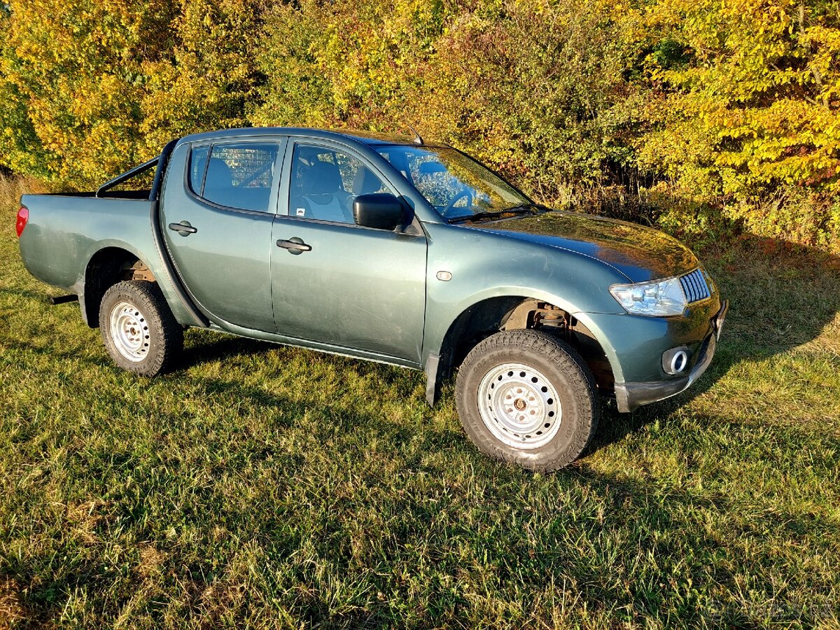 Mitsubishi L200 pick up - 14
