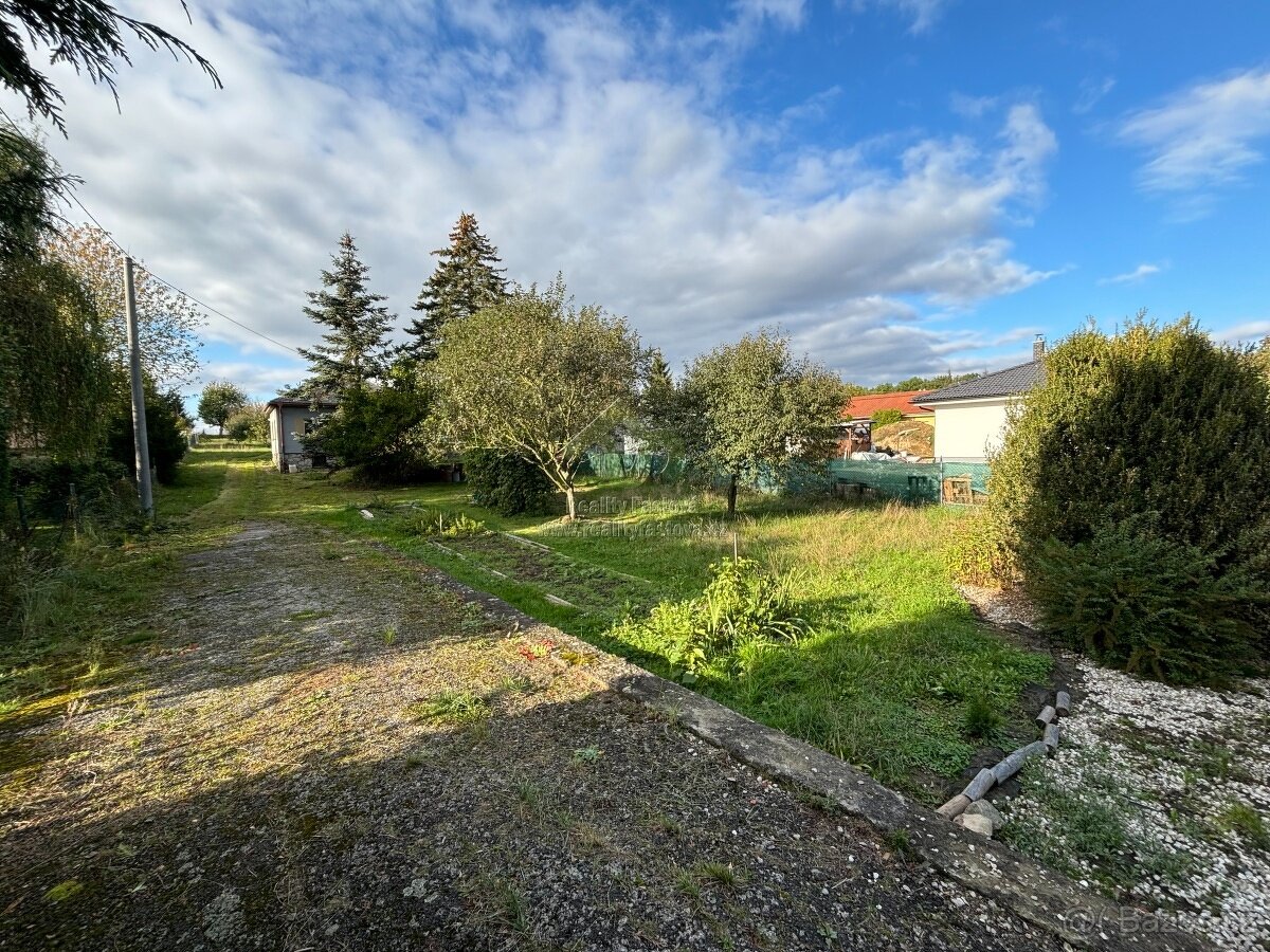 Svojkovice u Rokycan – prodej rod. domku s velkým pozemkem - 14