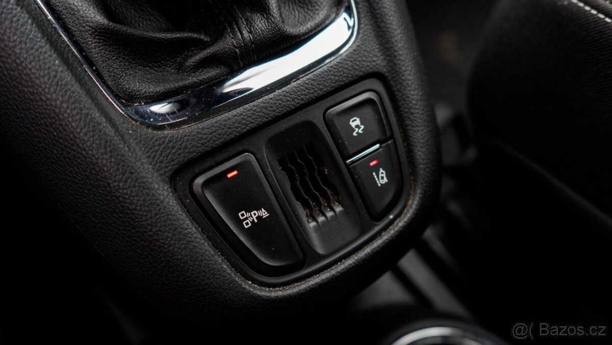 Opel Zafira Tourer 1.4 Benzín + LPG - 14