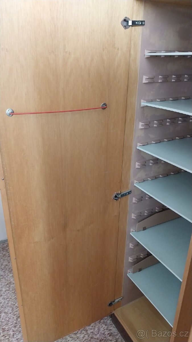 Sektorová skříň sestava - 14