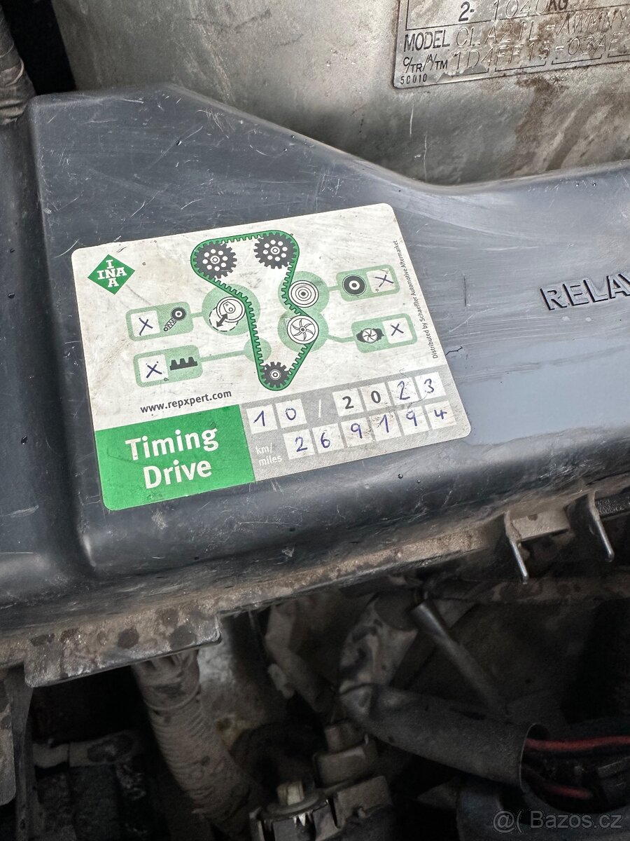 TOYOTA Rav4 2.0 D4D 4x4 plně funkční - 14