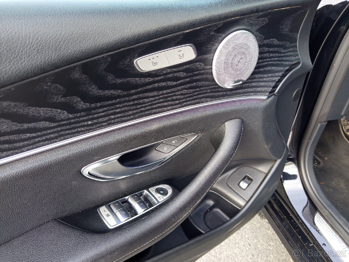 Mercedes Benz E220d, provoz od 2021 - 14