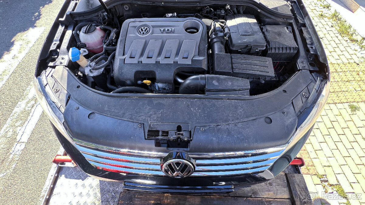 Vůz na náhradní díly VW Passat B7 kombi 2014 CFGC PQK LC9X - 14