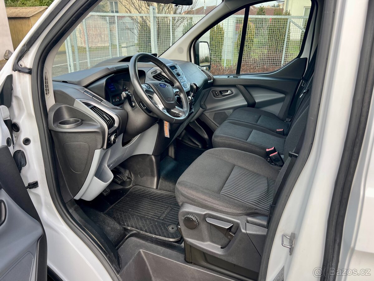 Ford Transit Custom Variobus 2,2 TDCi 92kW 9 míst - 14