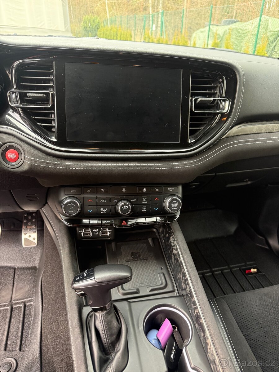 Dodge Durango SRT 6.4 top stav - 14