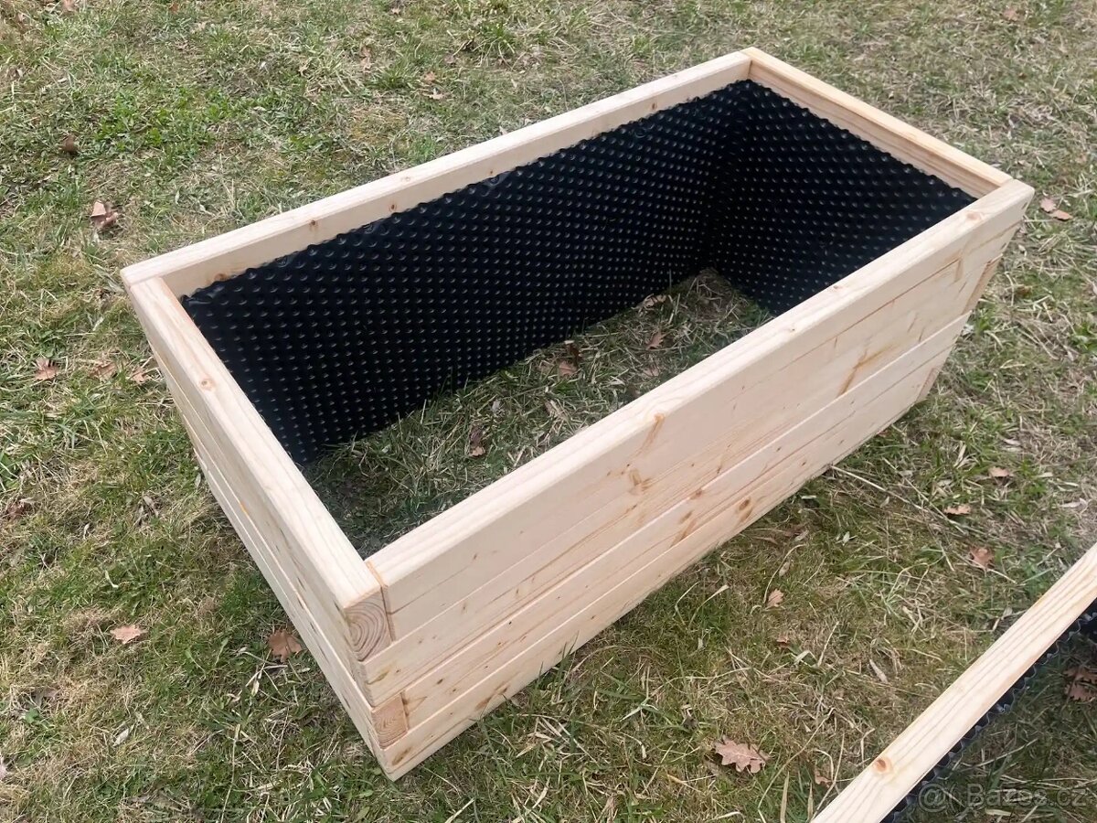 Vyvýšené záhony a truhlíky ze dřeva - 4 cm tlusté fošny - 14