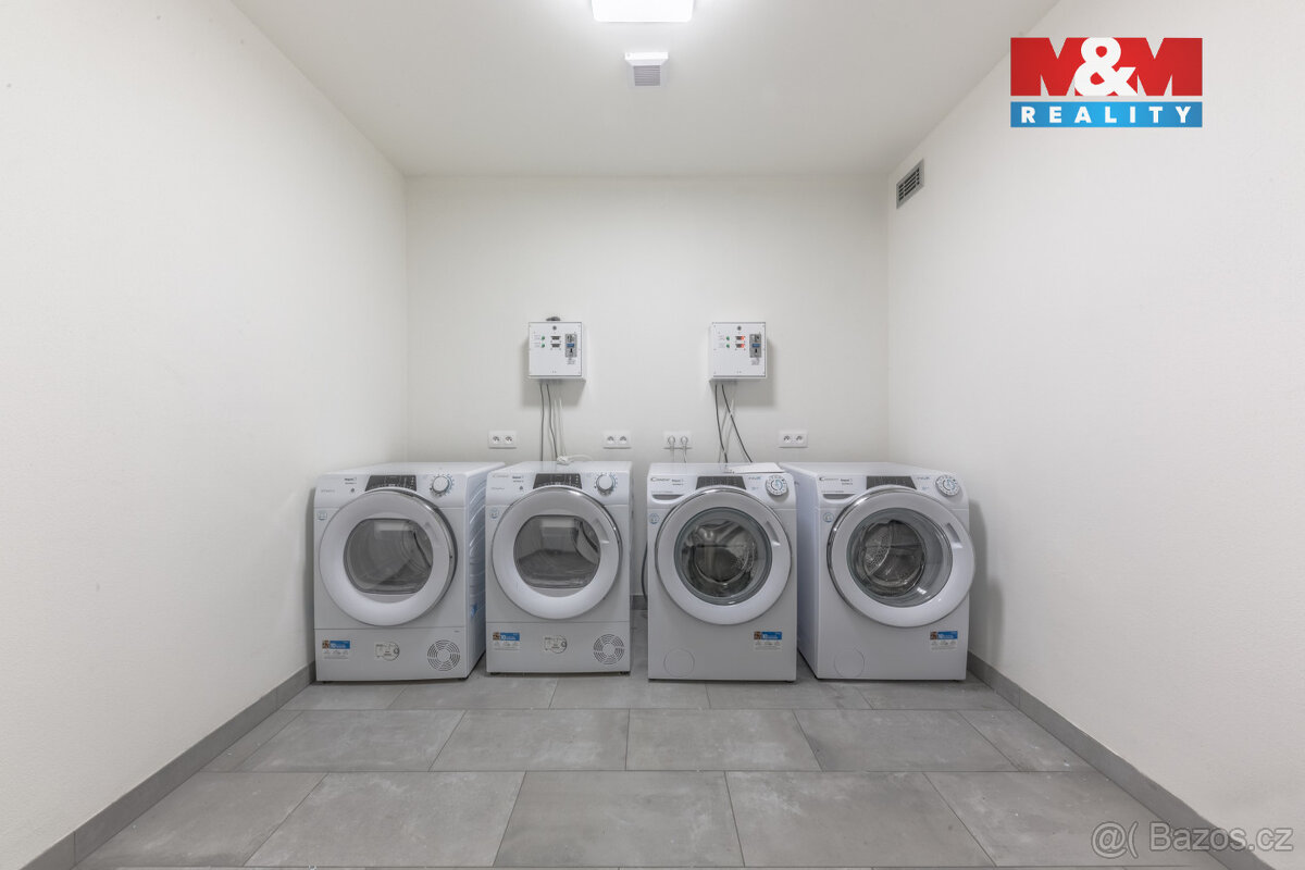 Prodej bytu 1+kk, 29 m², Janov - 14