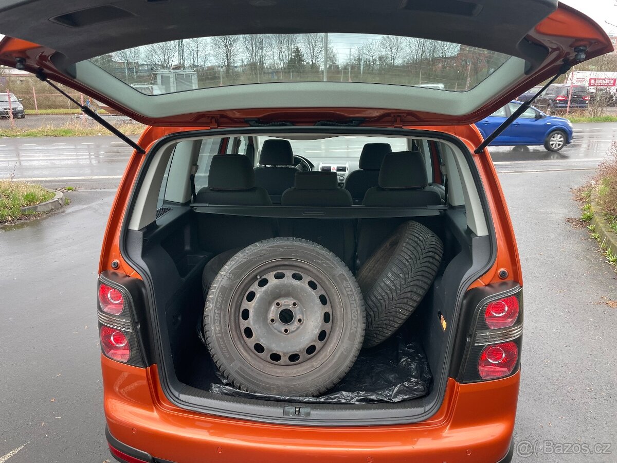 Volkswagen CrossTouran 1.4 Tsi 103 kw - 14