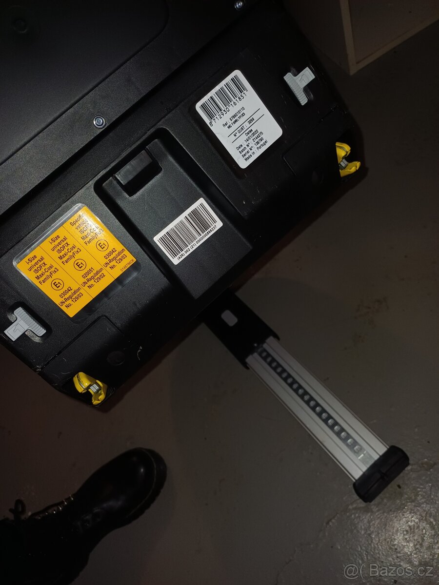 Kočárek Dvojkombinace Maxi Cosi + základna s isofixem - 14