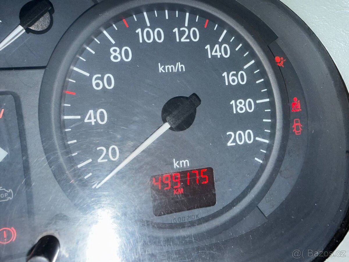 NISAN PRIMASTER 2,5. AVANTOUR 2004 r - 14