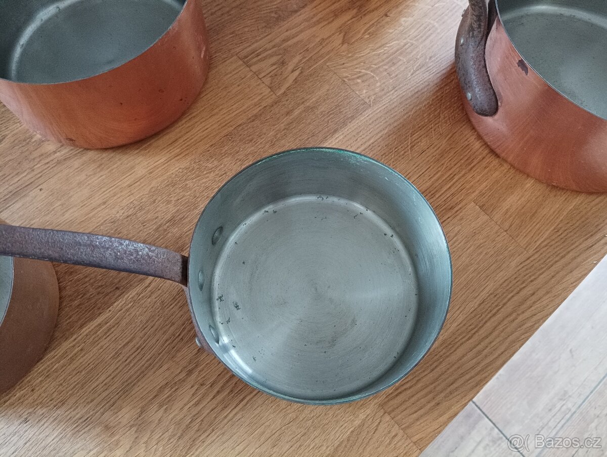 KVALITNÍ MĚDĚNÉ HRNCE TOURNUS FRANCIE 70. LÉTA - 14