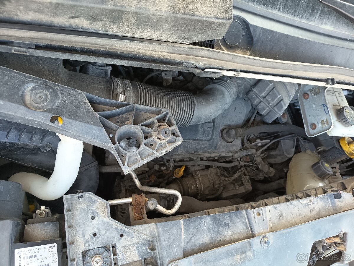 Renault Trafic 1.6 dCi 89kw 2/2018 - 14