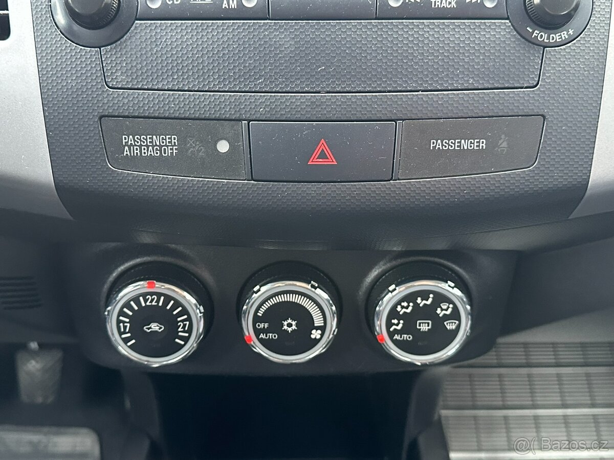 Mitsubishi Outlander 2.2DI-D 177PS X-Tra - 14