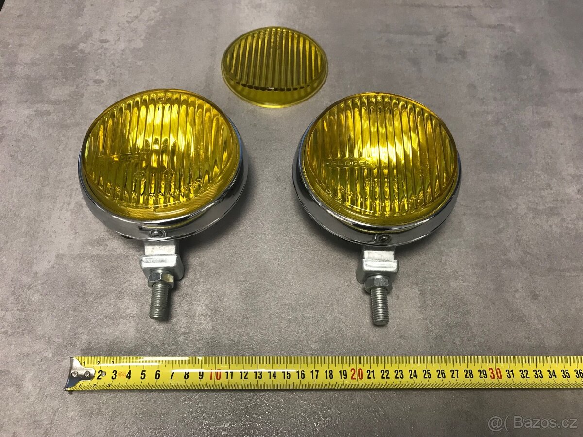 Světla, blinkry, skla, vnitřní zpětné zrcátko na Škodu 1000 - 14