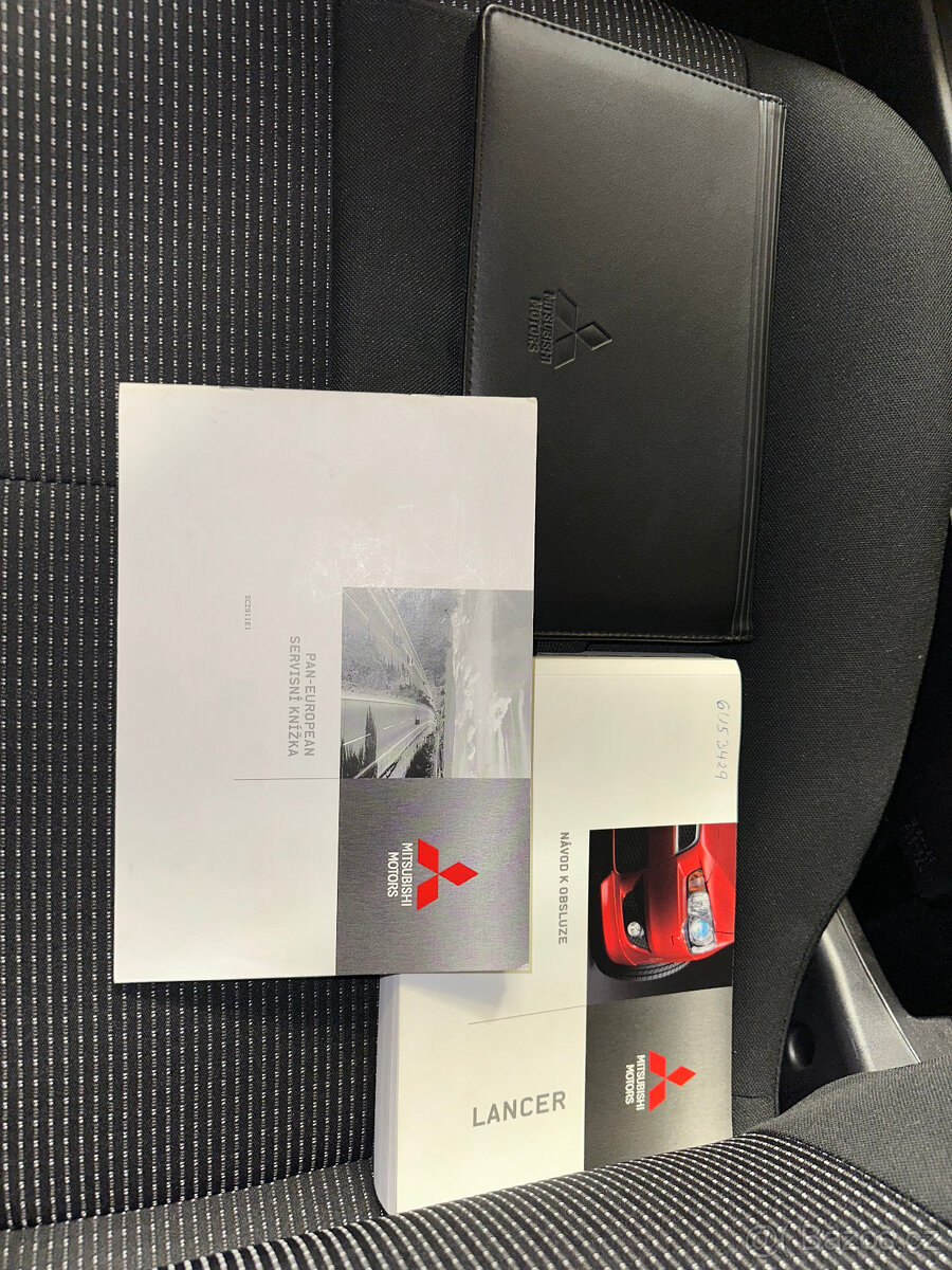 Mitsubishi Lancer 1.8 64900 km - 14