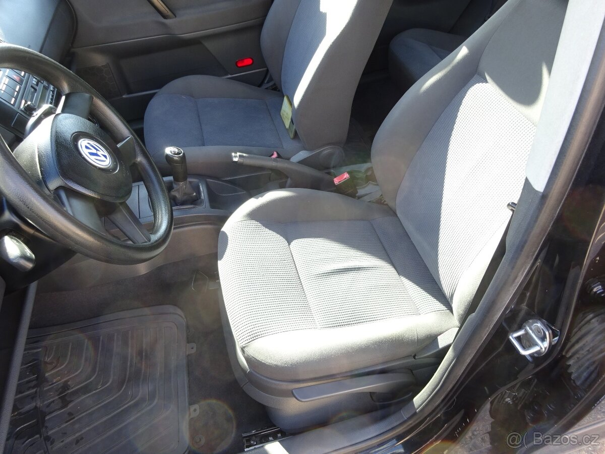 VW Polo 1.2i r.v.2003 STK:4/2027 Koupeno v ČR - 14