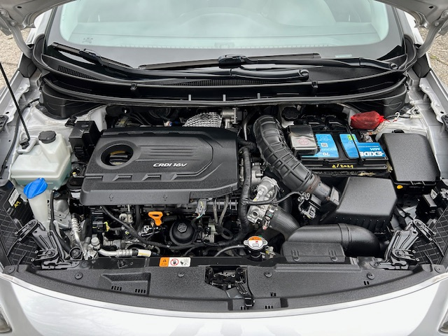 Hyundai i30 1,6 CRDi 81kw 70000km 2015 - 14