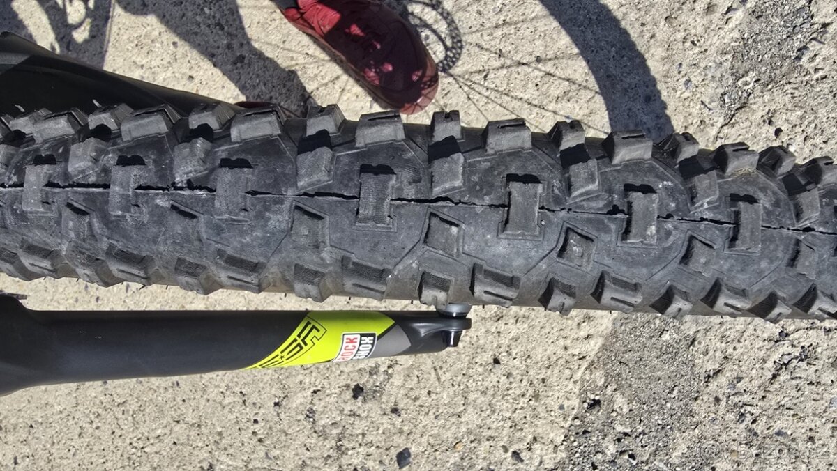 Celoodpružené horské kolo Scott Spark 30 Carbon - 14