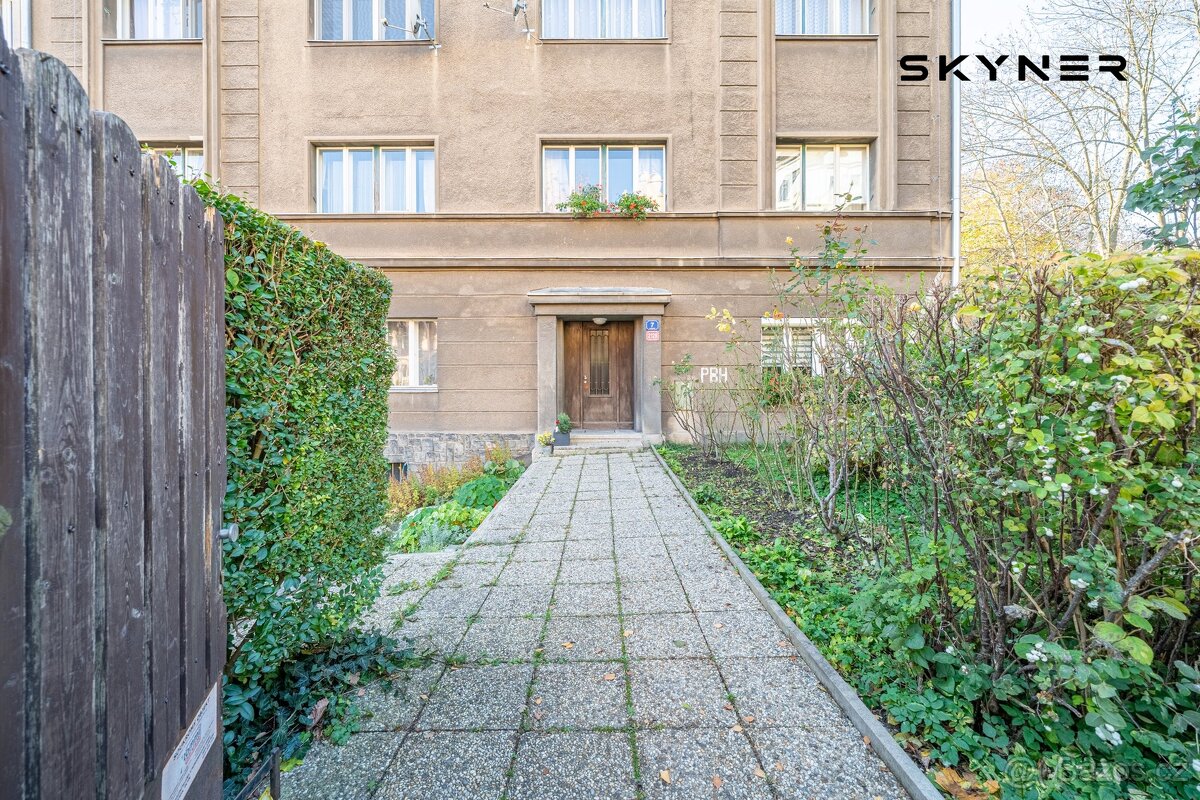 Atraktivní nově zrekonstruovaný byt 2+kk v cihlovém domě – Ú - 14