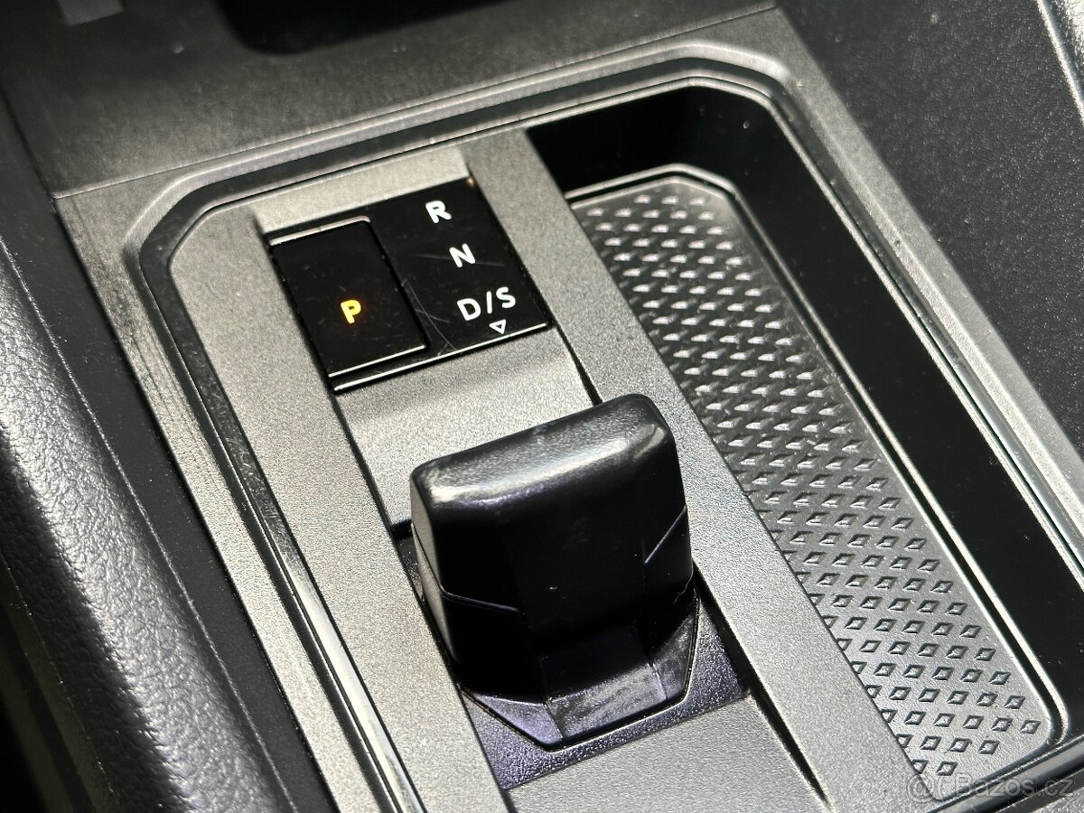 Caddy 2,0Tdi,DSG,1.maj.Čr,tažné,výhřevy,DPH - 14