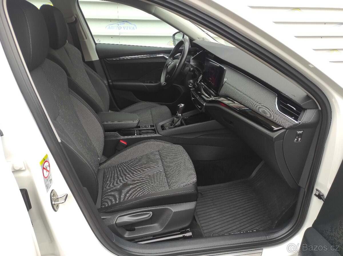 Škoda Octavia, 2,0TDi Style, ČR, Navi - 14