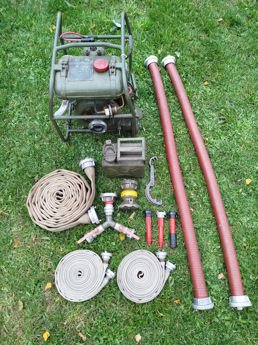 Hasičská souprava GAZ 69 M + ZV-6 + PS-2/3 + vybavení - 14