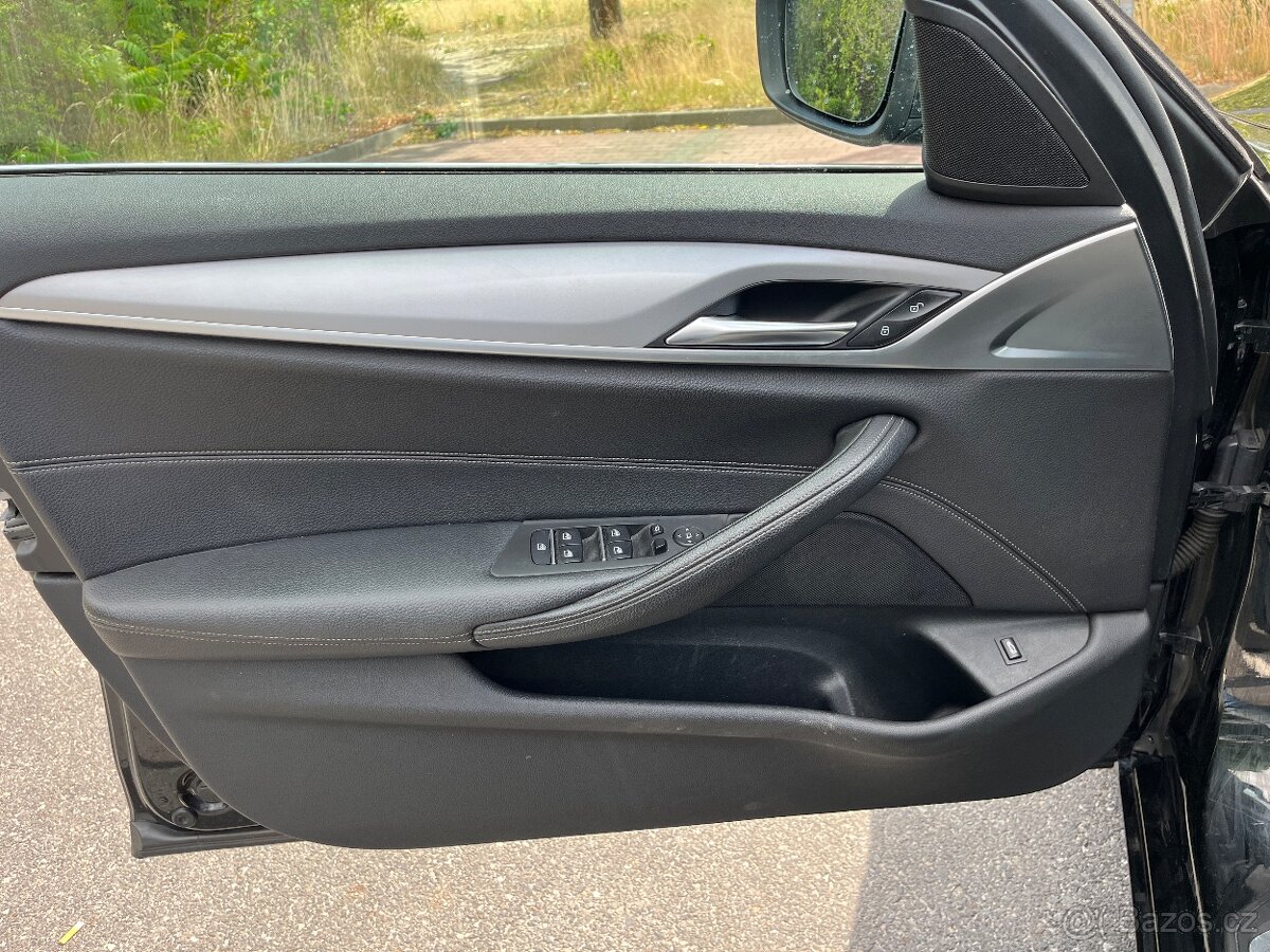 BMW Řada 5, 520d G30/ DPH/ NOVE ROZVODY - 14