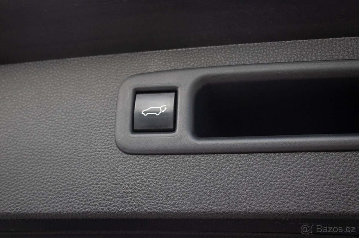 Toyota Highlander 2.5 Hybrid Dynamic Force Executive AWD - 14