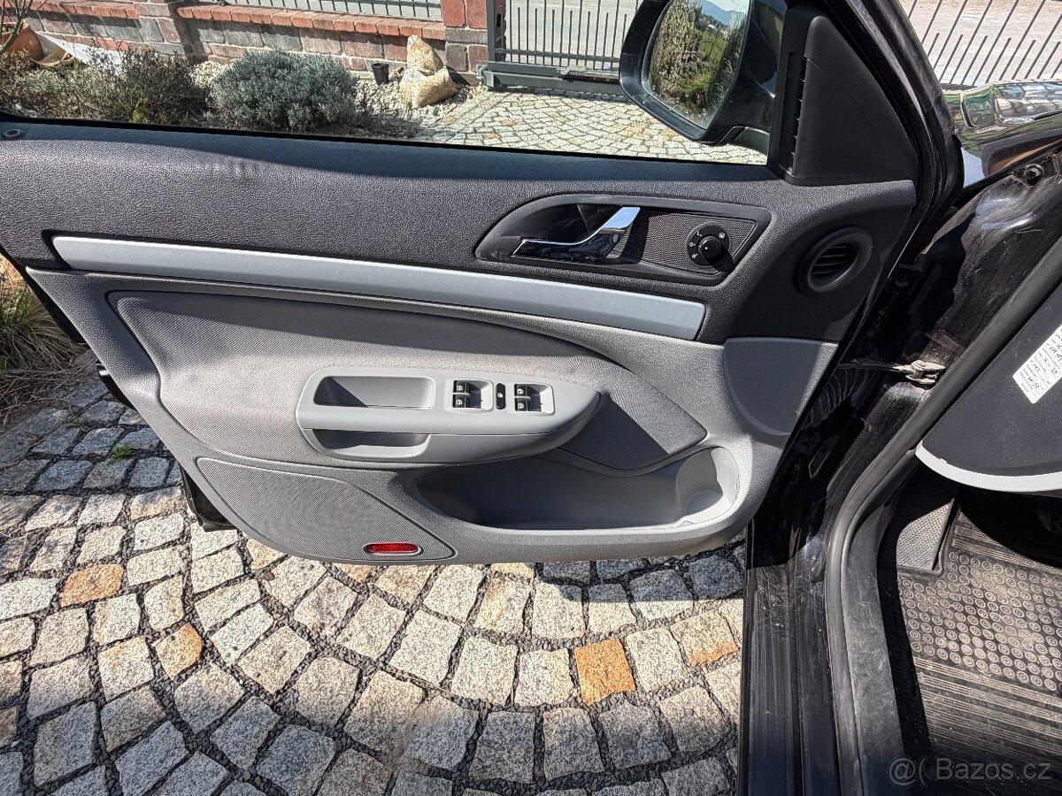 Škoda Octávia 2 1.8TSi - 14
