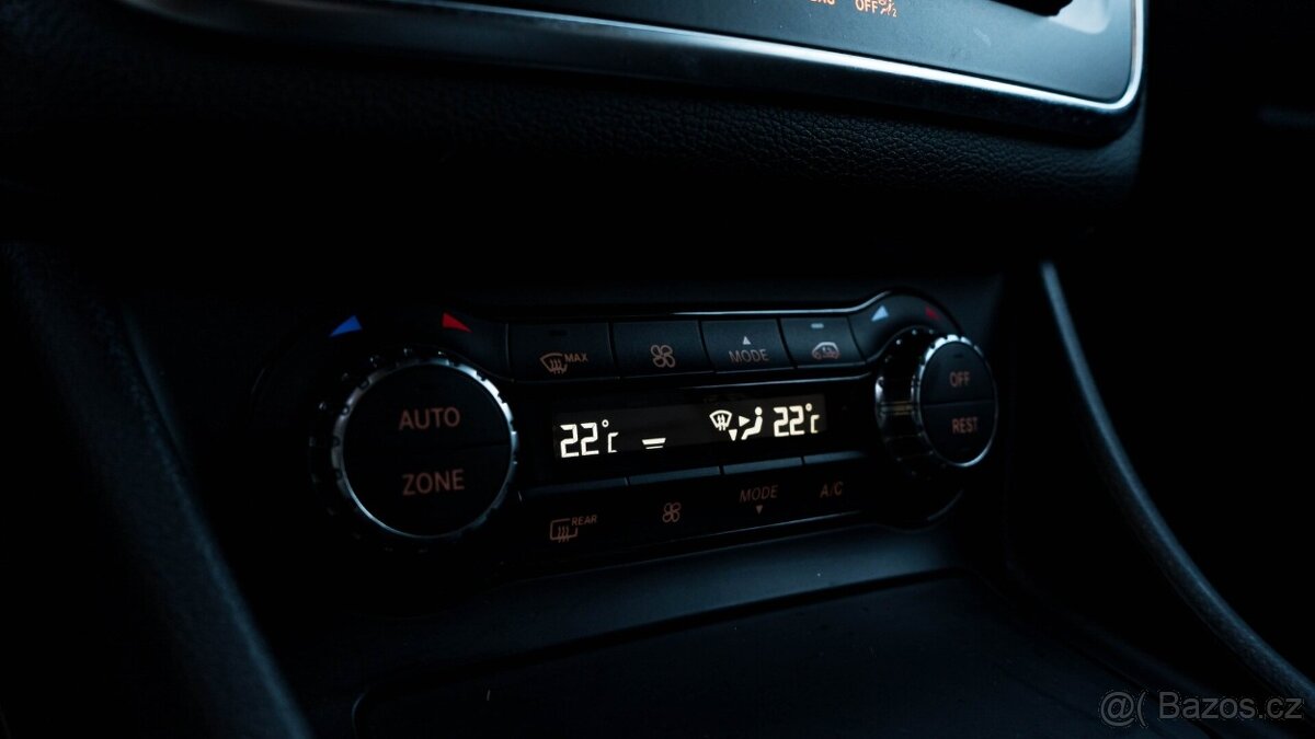 Mercedes-Benz CLA Shooting Brake SB 220 CDI AMG LINE 4matic - 14