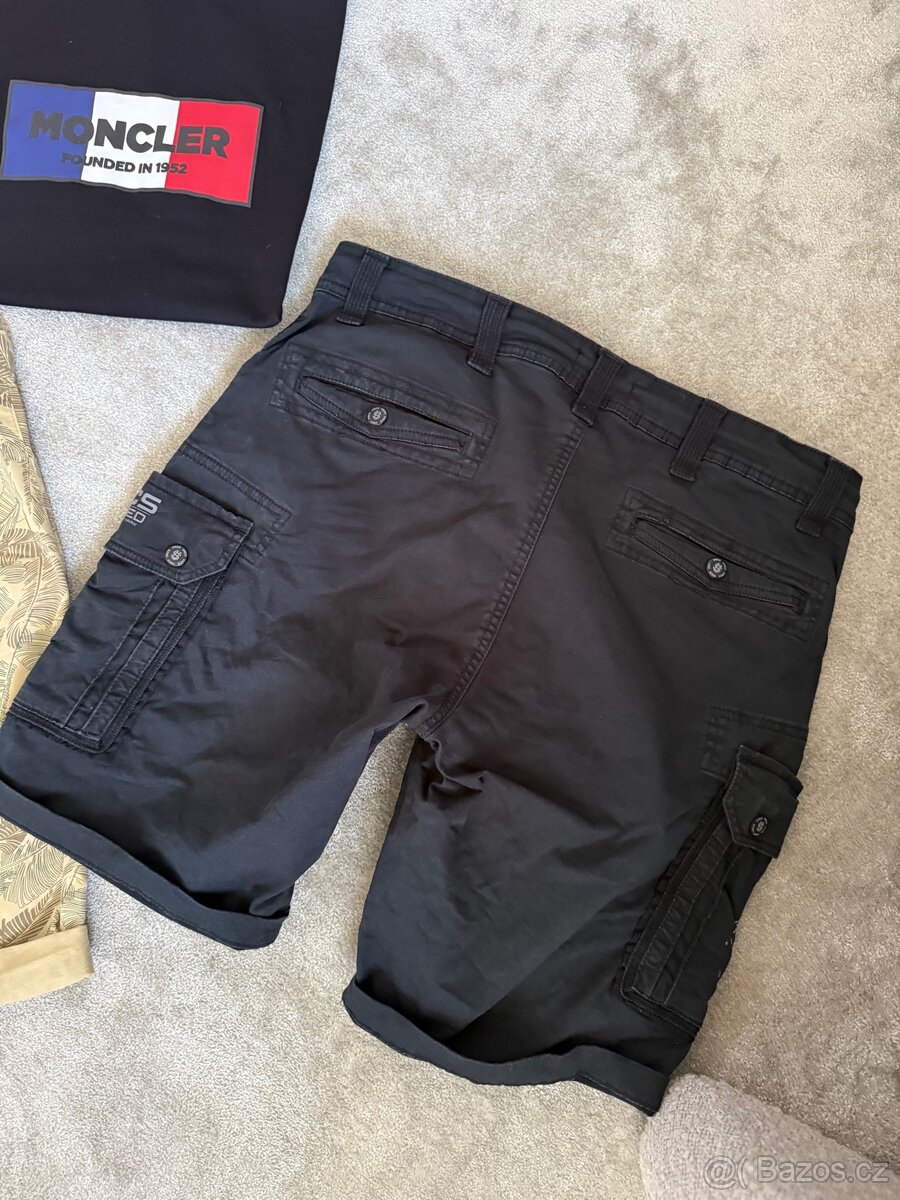 Krásný komplet pánského oblečení - 14